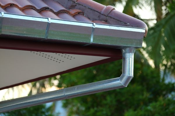 Metal Gutter Repair in Santa Monica